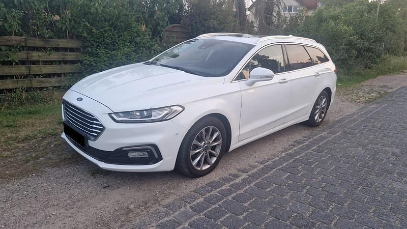 Weiß Gebraucht 2020 Ford Mondeo Kombi | 11.900 € (Guter Preis) - Bild 1/4