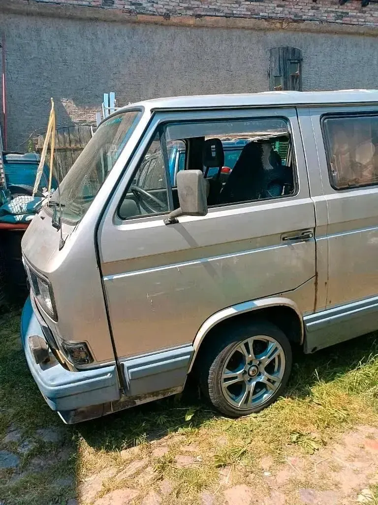 Gebraucht VW Multivan 90 PS (66 kW) 1988 Silber Van / Kleinbus