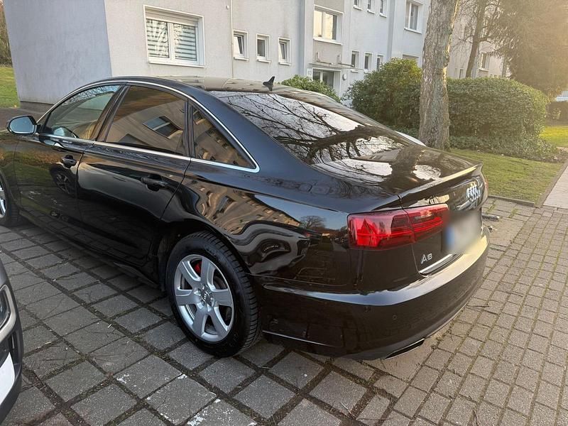 Gebraucht Audi A6 218 PS (160 kW) 2015 Schwarz Limousine