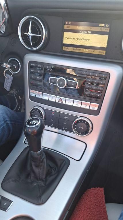 Gebraucht Mercedes 200 184 PS (135 kW) 2011 Grau Cabrio