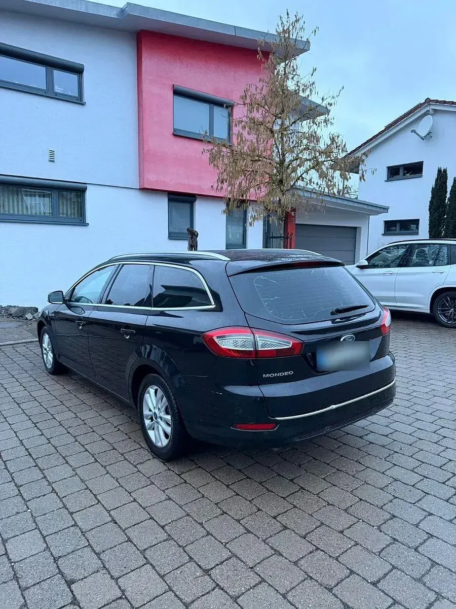Second-hand Ford Mondeo Titanium 140 CP (102 kW) 2013 Negru Break