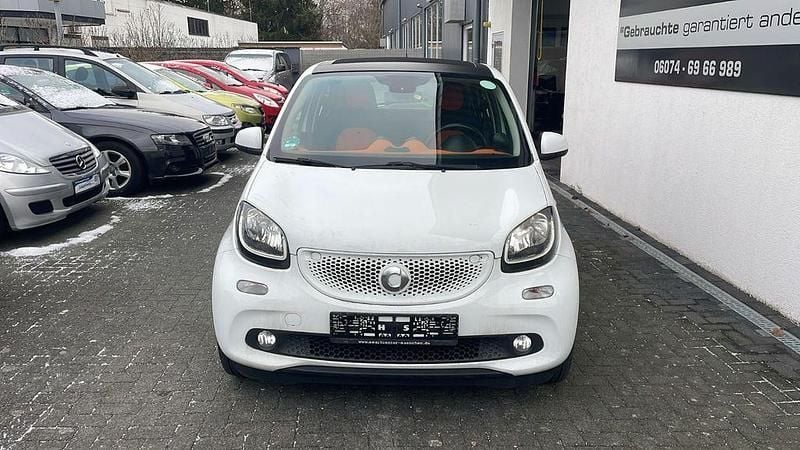 Gebraucht Smart ForFour 90 PS (66 kW) 2015 Weiß Kleinwagen