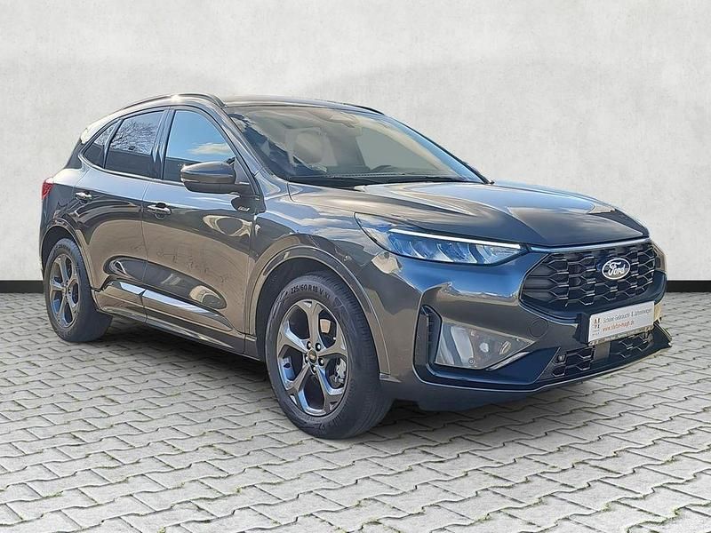 Gebraucht Ford Kuga ST-Line 186 PS (136 kW) 2025 Grau SUV