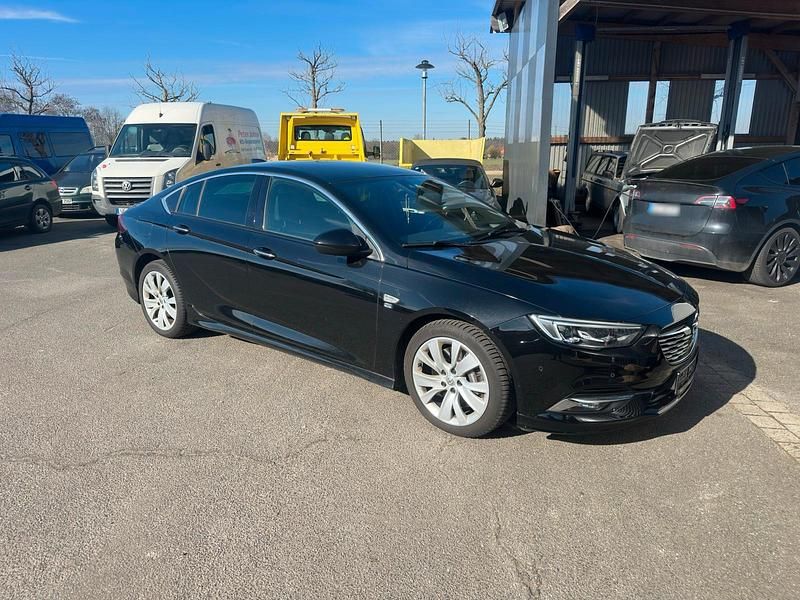 Gebraucht Opel Insignia OPC 260 PS (191 kW) 2017 Schwarz Limousine