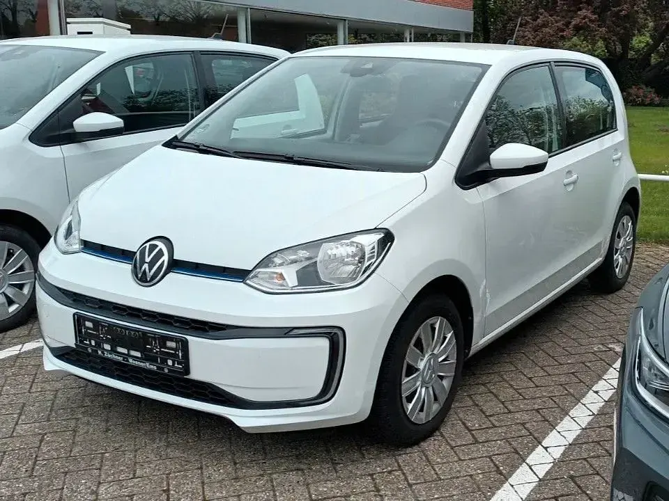 Używany VW e-up! 61 kW (83 KM) 2021 Biały Hatchback