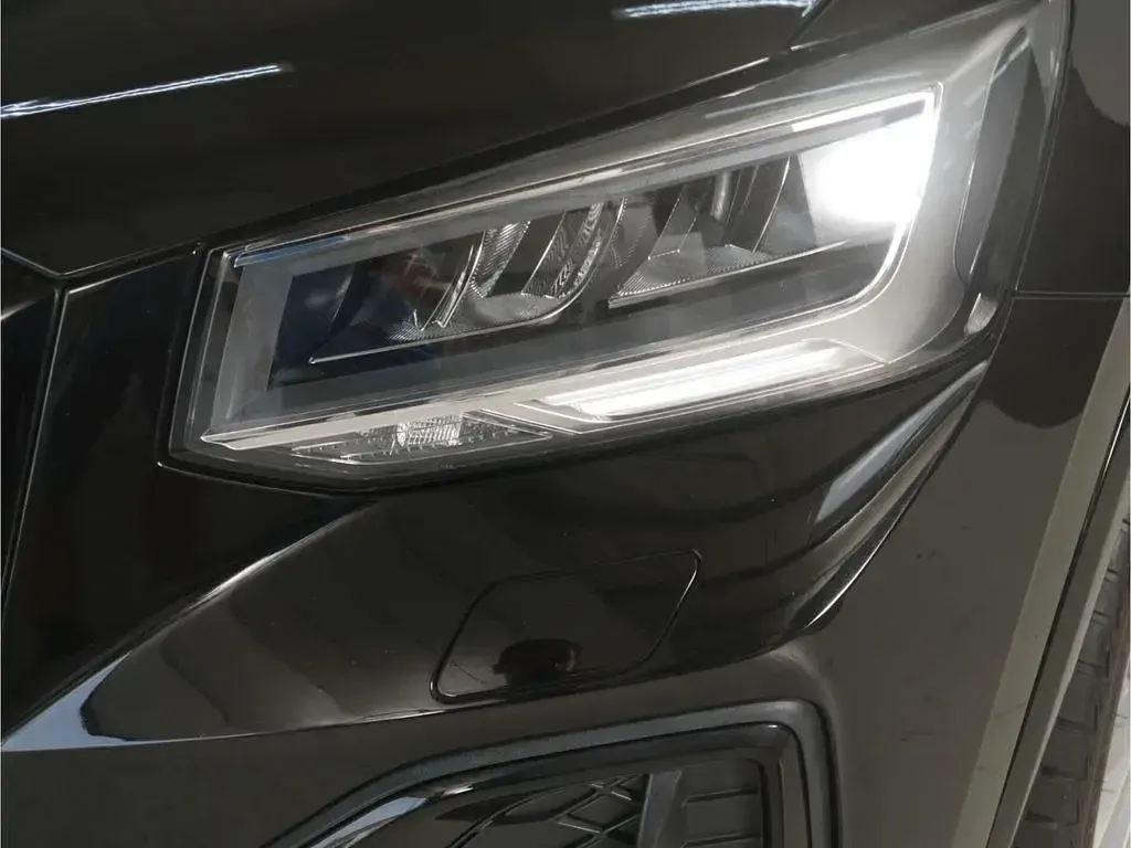 Gebraucht Audi Q2 S-Line 150 PS (110 kW) 2023 Schwarz SUV