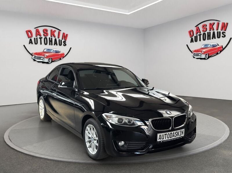 Schwarz Gebraucht 2017 BMW 218 Advantage Coupé | 14.970 € (Fairer Preis) - Bild 1/4