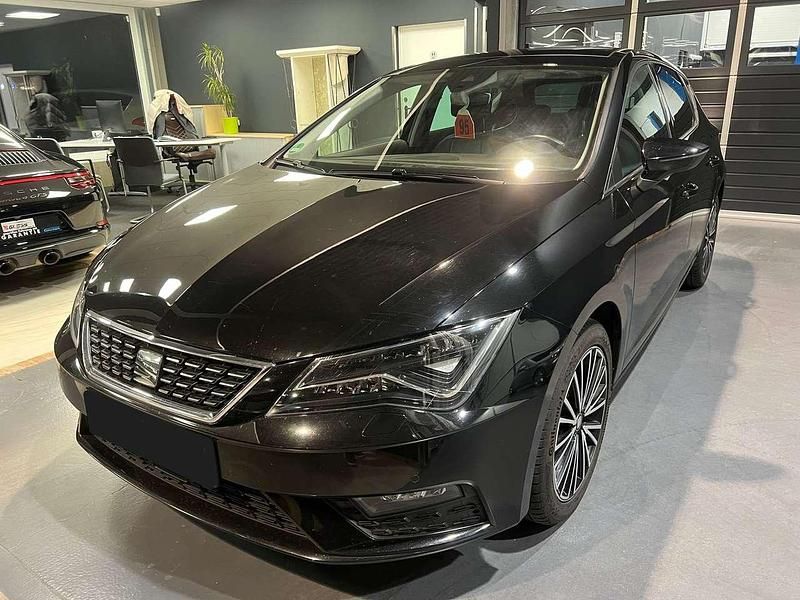Schwarz Gebraucht 2018 Seat Leon XCELLENCE Kleinwagen | 16.950 € (Fairer Preis) - Bild 1/4