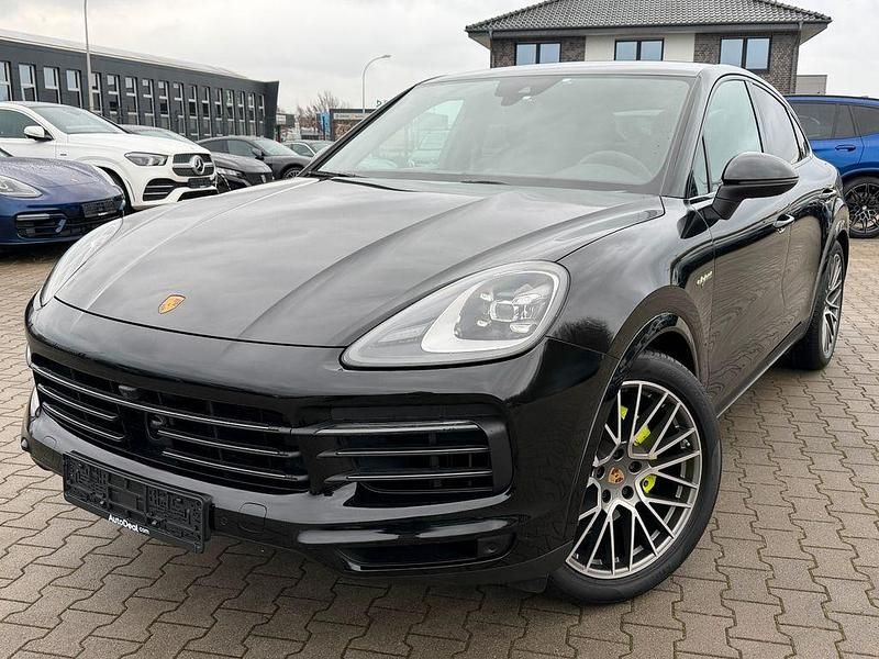 Gebraucht Porsche Cayenne Coupe 462 PS (339 kW) 2022 Schwarz SUV
