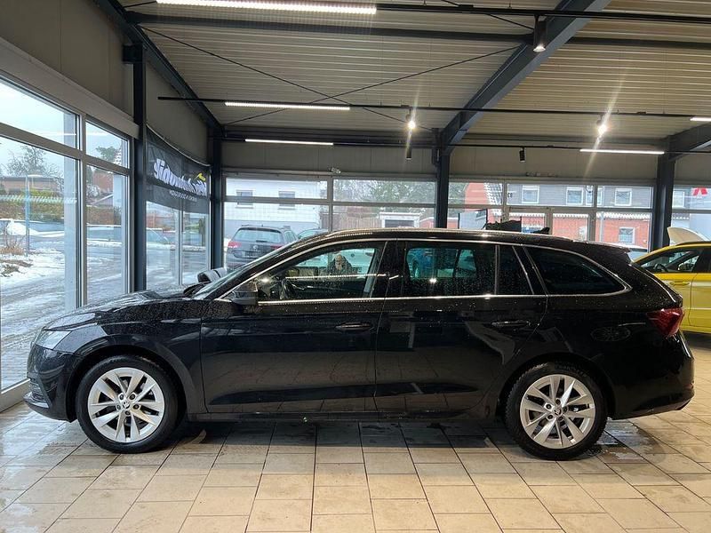 Gebraucht Skoda Octavia First Edition 150 PS (110 kW) 2021 Schwarz Limousine