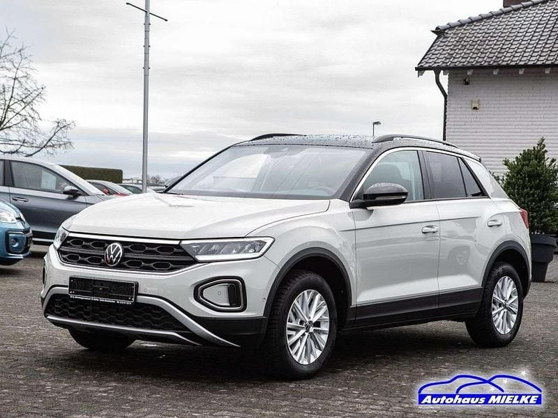 Ascourt grau Gebraucht 2022 VW T-Roc Life SUV | 25.490 € (Fairer Preis) - Bild 1/4