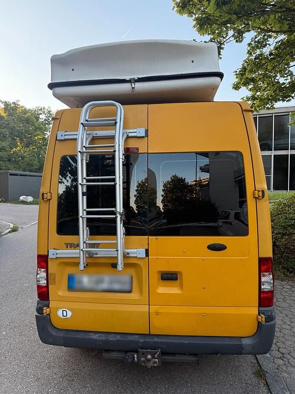 Second-hand Ford Transit 115 CP (84 kW) 2007 Galben SUV