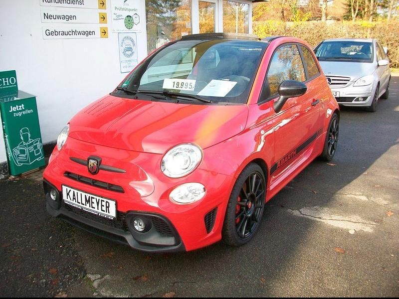 Gebraucht Abarth 595 Competizione 179 PS (131 kW) 2018 Colore esterno (abarth rot) Cabrio
