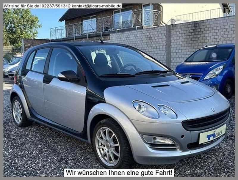 Second-hand Smart ForFour Pulse 95 CP (69 kW) 2004 Negru Hatchback