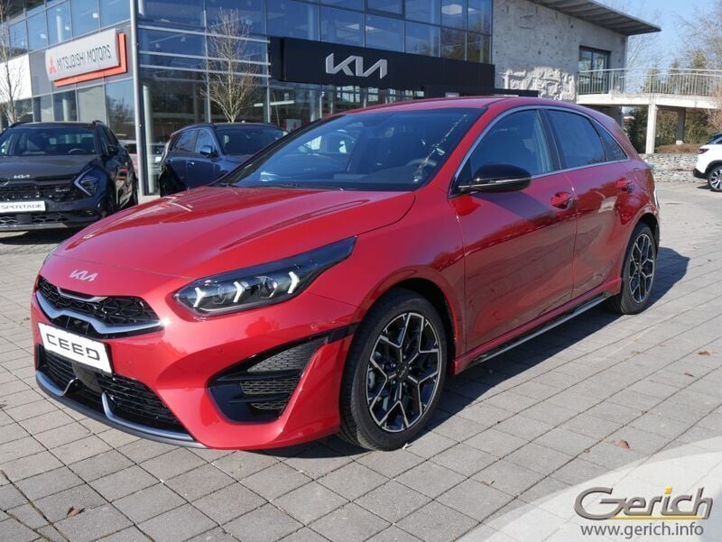 Rot Neu 2025 Kia Ceed GT GT-Line Limousine | 29.990 € (Guter Preis) - Bild 1/4