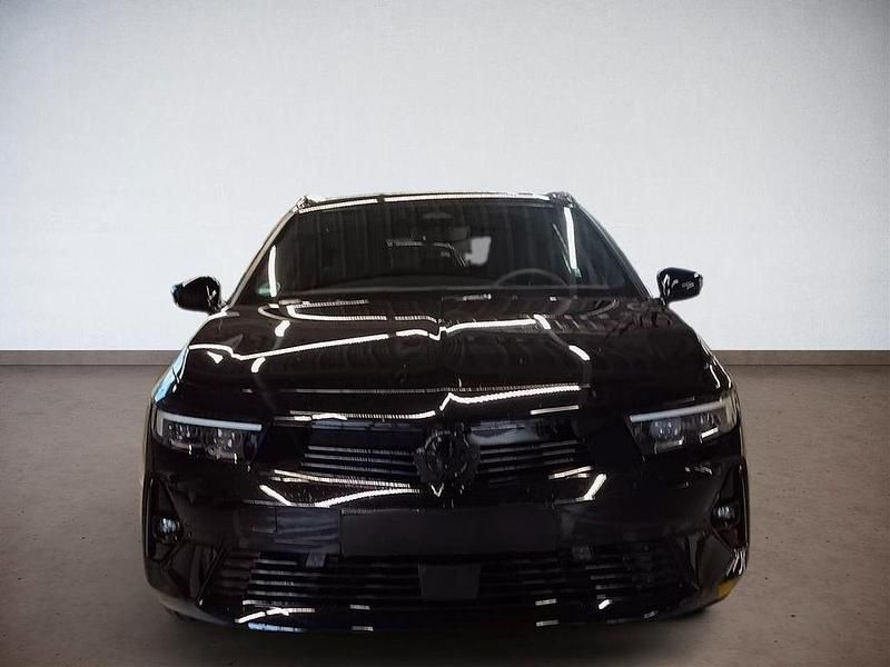 Gebraucht Opel Astra 131 PS (96 kW) 2024 Schwarz Kombi