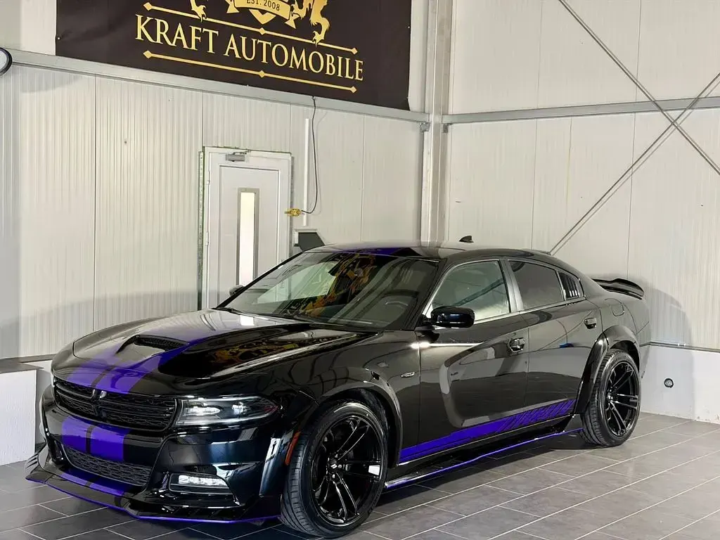 Gebraucht Dodge Charger 381 PS (280 kW) 2023 Schwarz Limousine