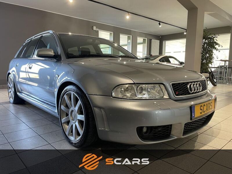 Second-hand Audi RS4 Sport 381 CP (280 kW) 2000 Gri Break