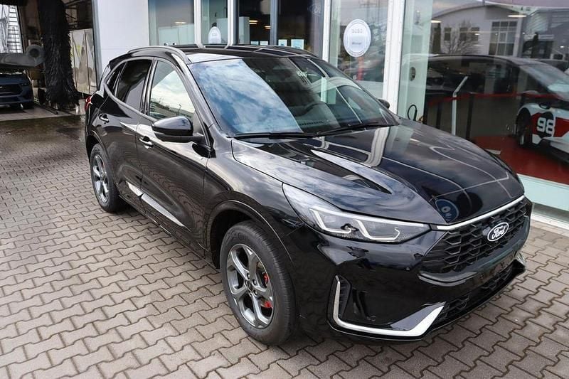 Neu Ford Kuga ST-Line X 242 PS (177 kW) 2026 Agateblack metallic SUV