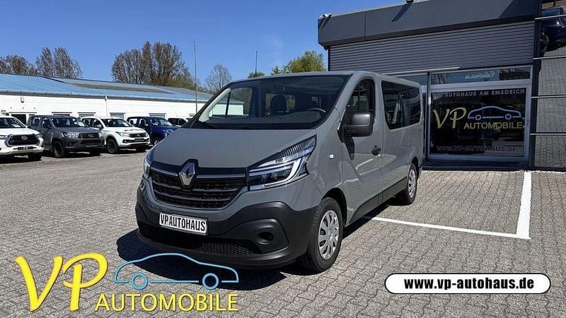 Second-hand Renault Trafic 145 CP (106 kW) 2020 Gri Monovolum