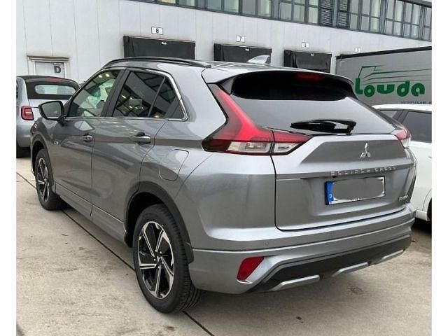Gebraucht Mitsubishi Eclipse Cross Plus 188 PS (138 kW) 2022 M) (grau SUV