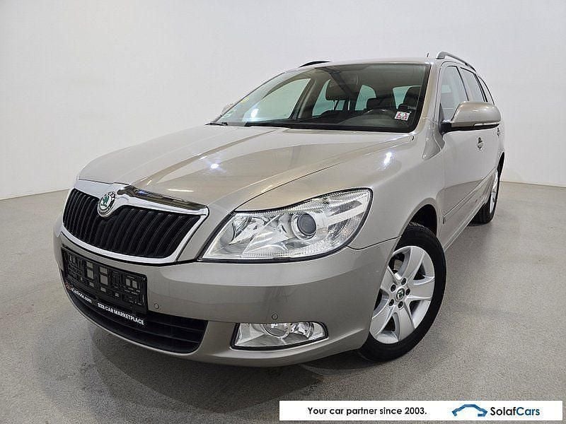 Gebraucht Skoda Octavia 105 PS (77 kW) 2013 Silber Limousine
