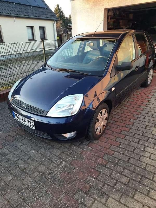 Gebraucht Ford Fiesta 60 PS (44 kW) 2005 Kleinwagen