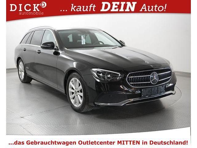 Gebraucht Mercedes E200 160 PS (117 kW) 2021 Baltic black Kombi
