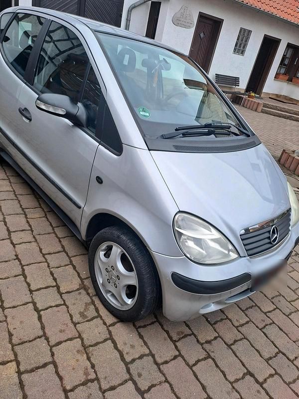 Gebraucht Mercedes A160 102 PS (75 kW) 2003 Silber Kleinwagen