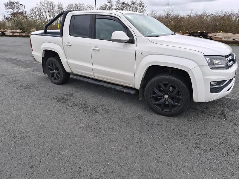 Gebraucht VW Amarok 224 PS (164 kW) 2016 Weiß Pickup