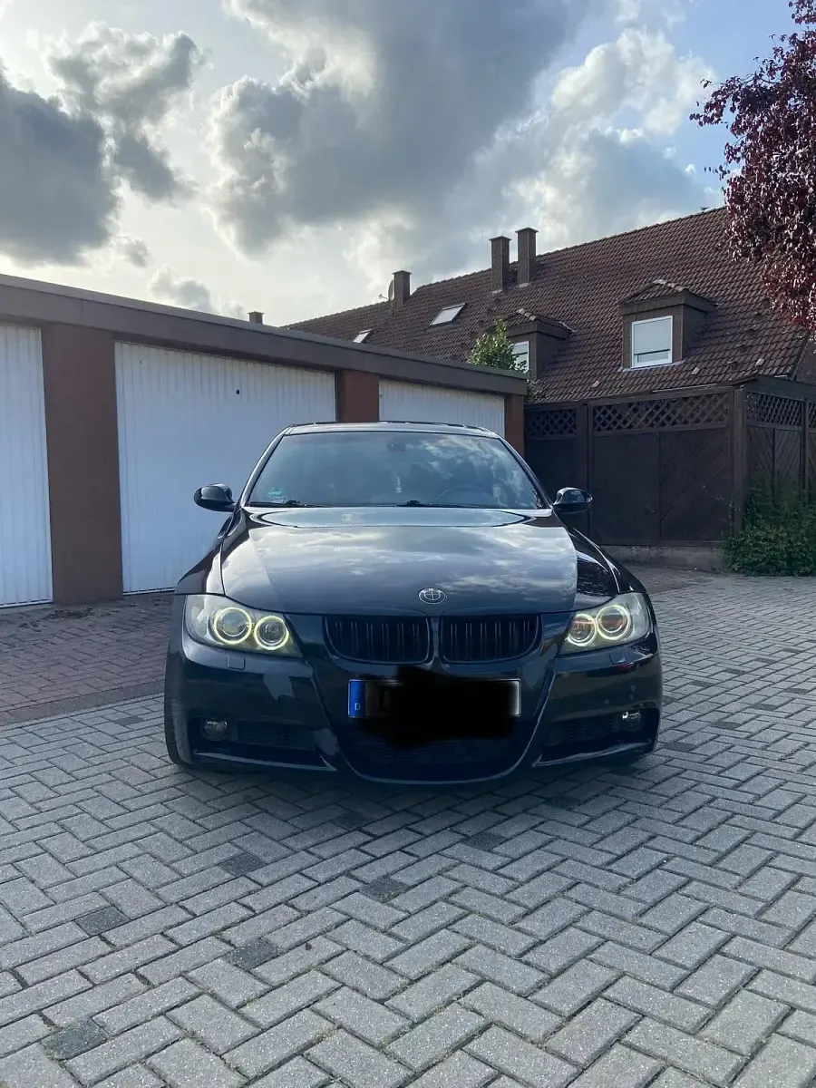 Gebraucht BMW 325 M Sport 218 PS (160 kW) 2006 Schwarz Limousine
