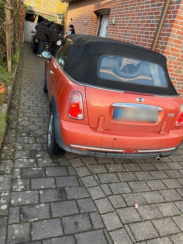 Gebraucht Mini One Cabriolet 90 PS (66 kW) 2006 Orange Cabrio