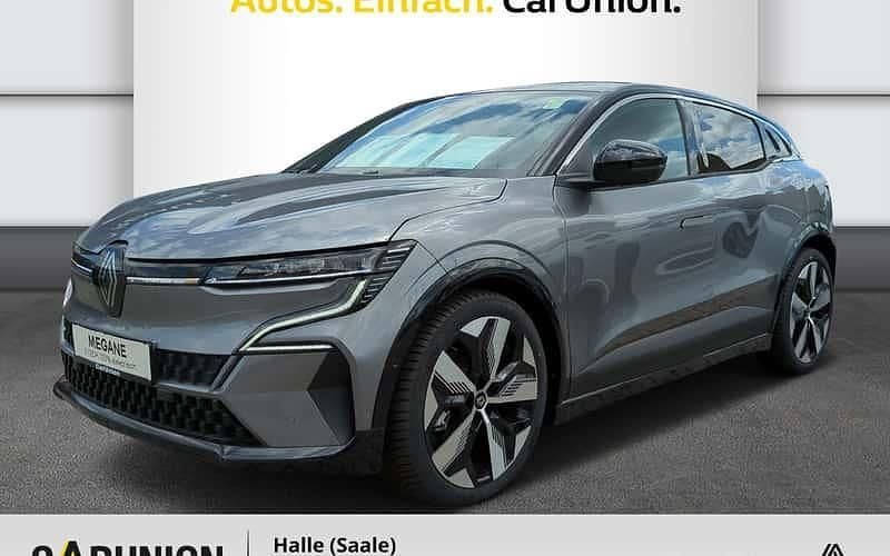 Grau Gebraucht 2023 Renault Mégane Techno Limousine | 23.995 € (Guter Preis) - Bild 1/4