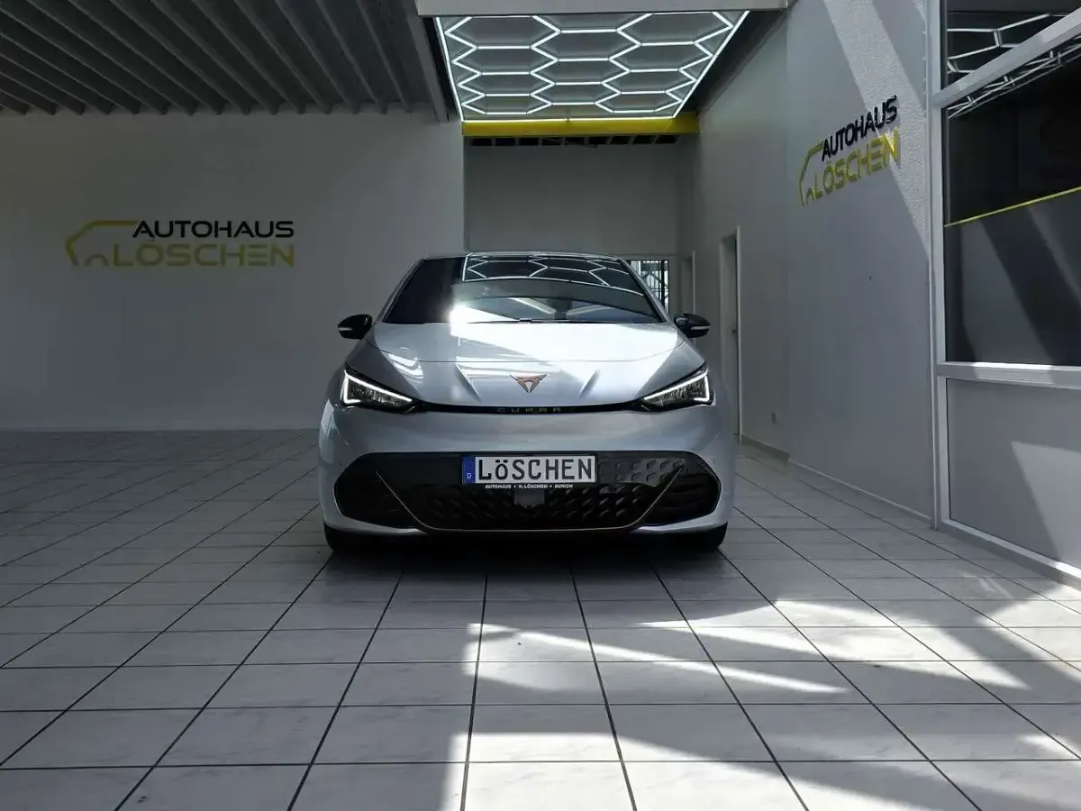 Gebraucht Cupra Born 169 kW (231 PS) 2024 Silber Kleinwagen
