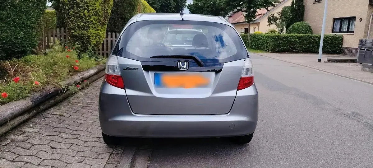 Gebraucht Honda Jazz 90 PS (66 kW) 2011 Silber Kleinwagen