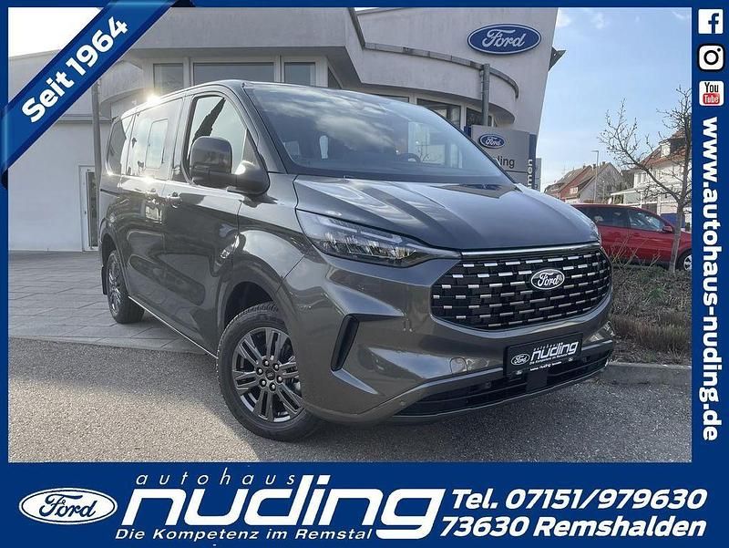 Neu Ford Tourneo Custom Titanium 170 PS (125 kW) 2026 Magneticgrau Van