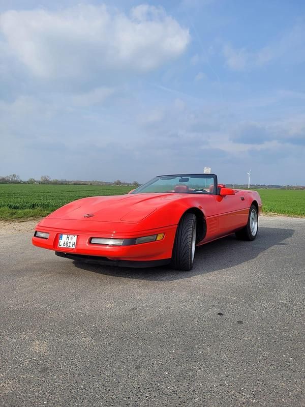 Rot Gebraucht 1991 Corvette C4 Cabrio | 19.900 € - Bild 1/4