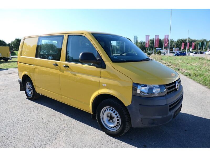 Gebraucht VW T5 84 PS (61 kW) 2011 Ginstergelb r1032 Van