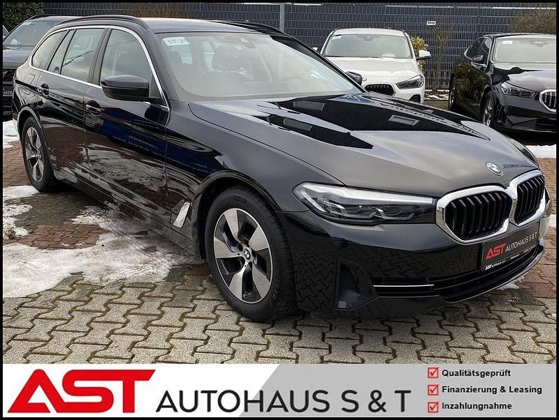 Gebraucht BMW 520 190 PS (139 kW) 2023 Schwarz Kombi