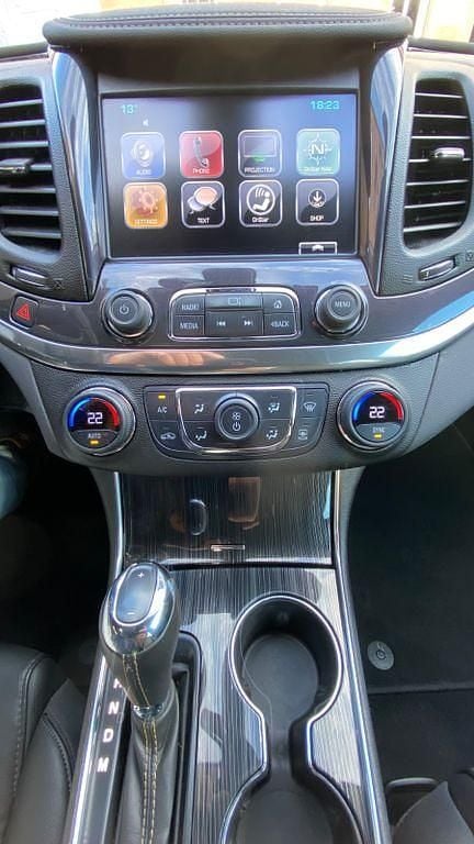 Gebraucht Chevrolet Impala 309 PS (227 kW) 2017 Silber Limousine