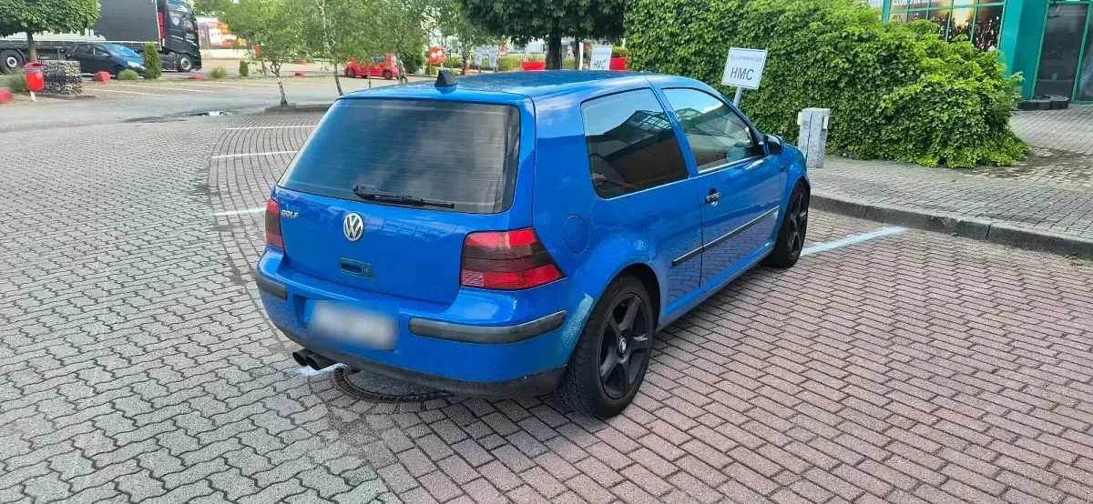 Gebraucht VW Golf 125 PS (91 kW) 2001 Blau Coupé