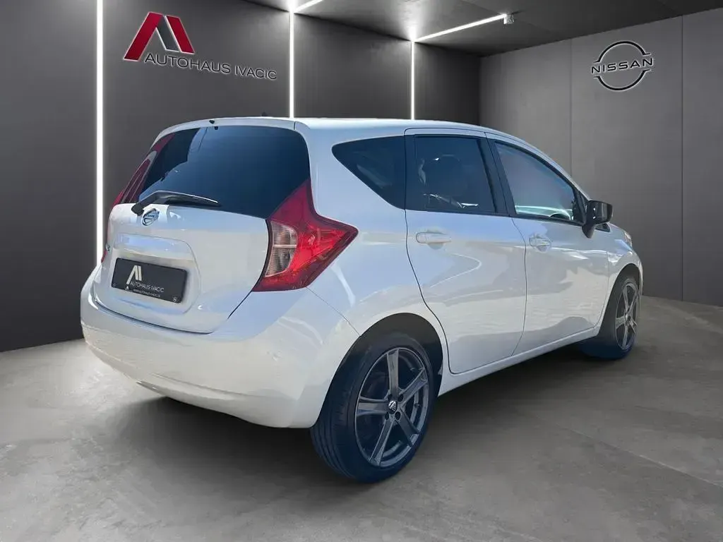 Gebraucht Nissan Note Acenta 98 PS (72 kW) 2016 Weiß Kleinwagen