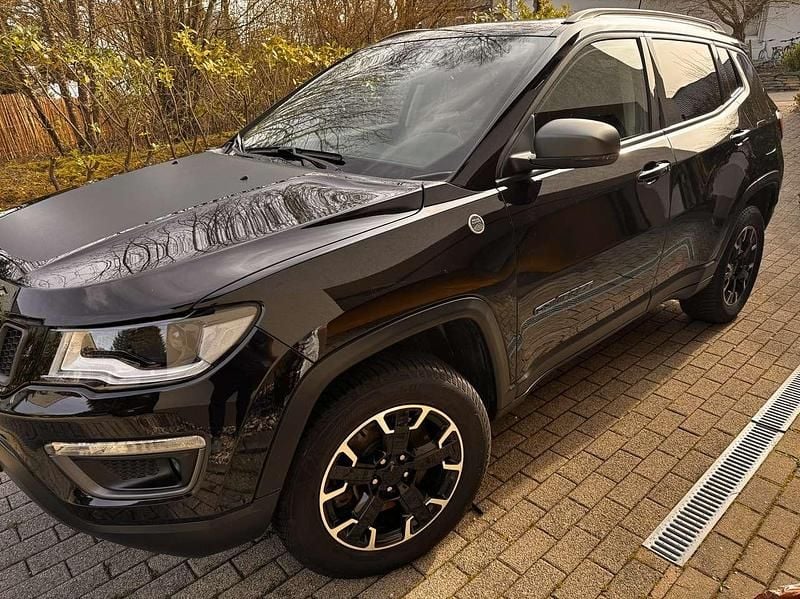 Gebraucht Jeep Compass Trailhawk 179 PS (131 kW) 2020 SUV