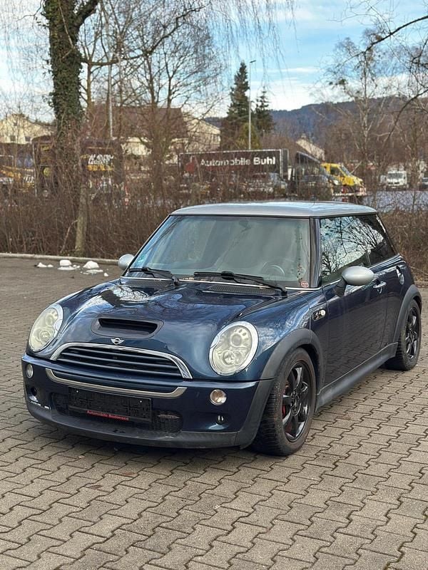 Blau Gebraucht 2005 Mini John Cooper Works Kleinwagen | 2.200 € - Bild 1/4