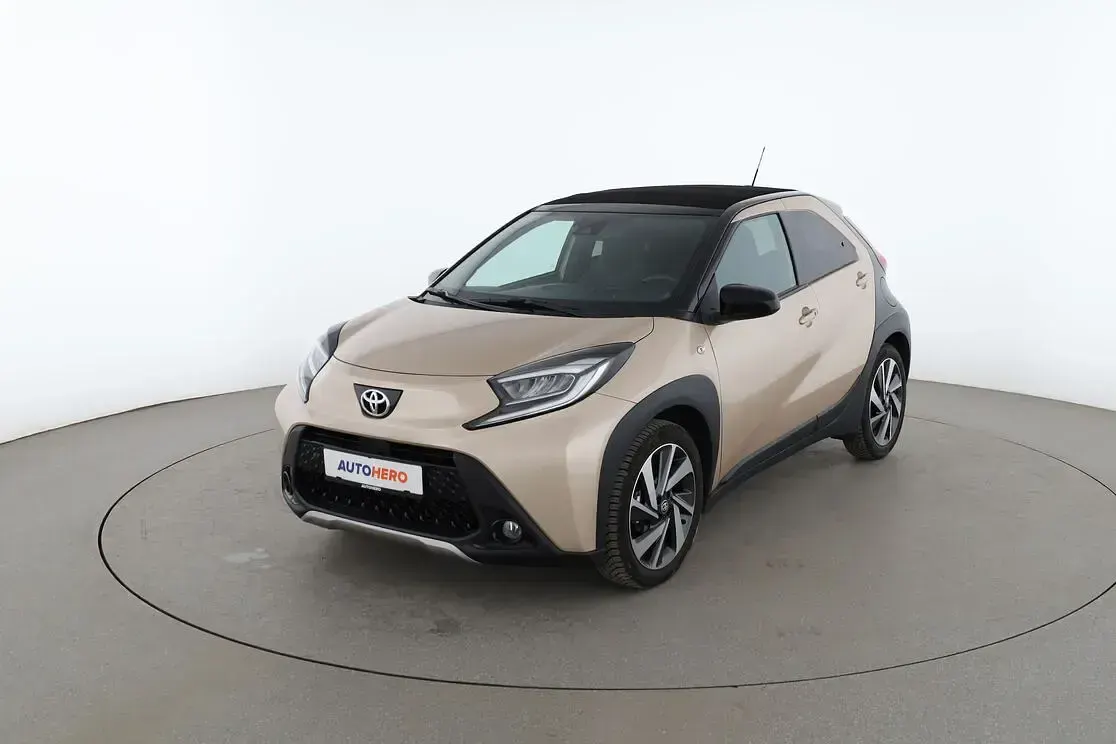 Gebraucht Toyota Aygo X X-plore 72 PS (52 kW) 2024 SUV