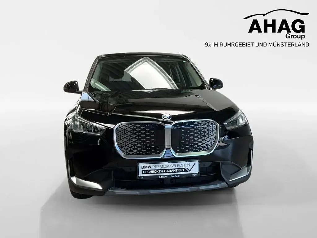 Gebraucht BMW iX1 Performance 230 kW (313 PS) 2023 Schwarz SUV