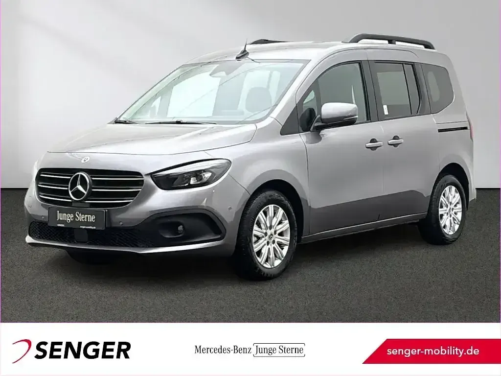 Gebraucht Mercedes T180 Progressive 116 PS (85 kW) 2025 Van / Kleinbus