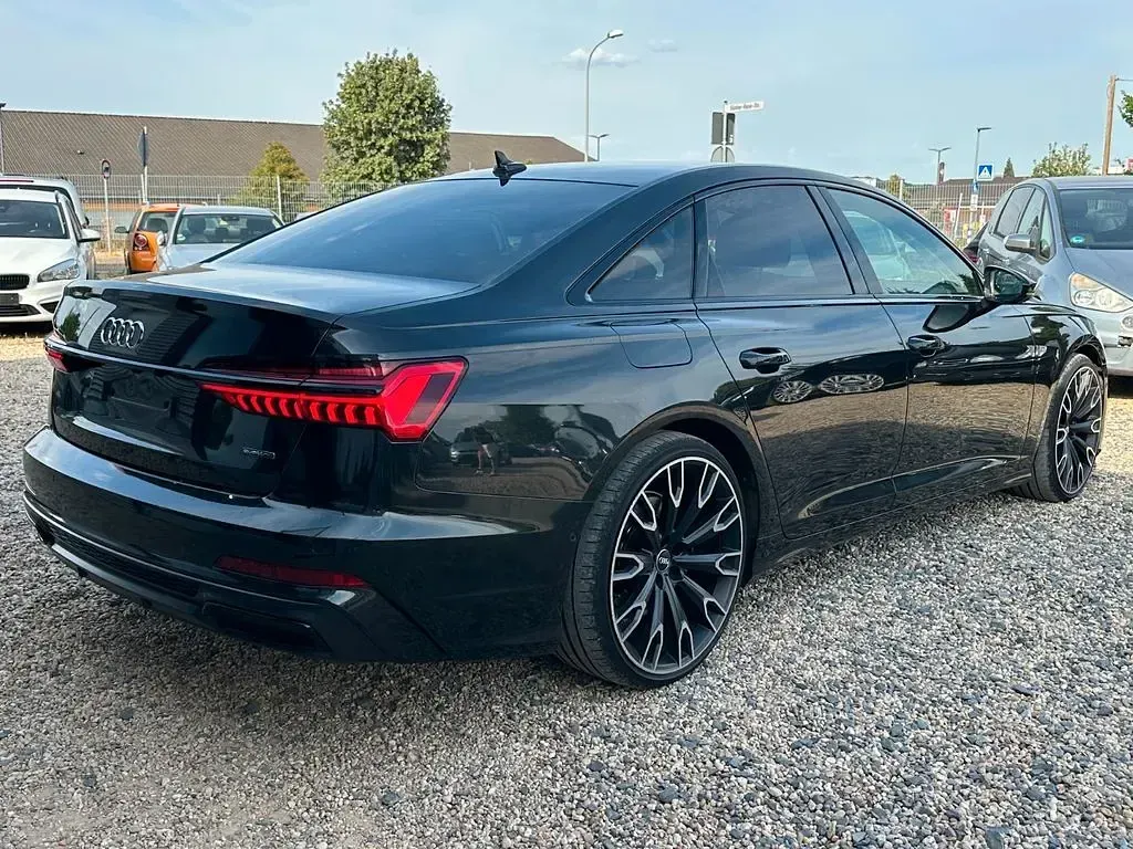 Gebraucht Audi A6 Sport 367 PS (269 kW) 2020 Grau Limousine