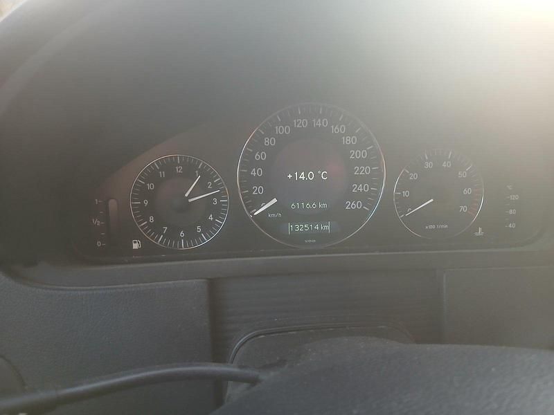 Gebraucht Mercedes CLK200 163 PS (119 kW) 2004 Silber Coupé