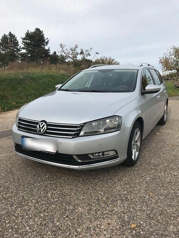 Gebraucht 2012 VW Passat Trendline Kombi | 6.499 € (Fairer Preis) - Bild 1/4